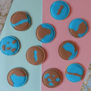 educational toys circles with landforms